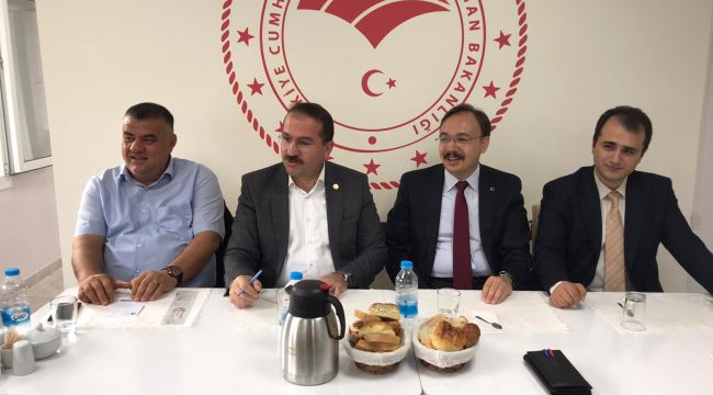 AK PARTİLİ KIRKPINAR’DAN KOORDİNASYON TOPLANTISI